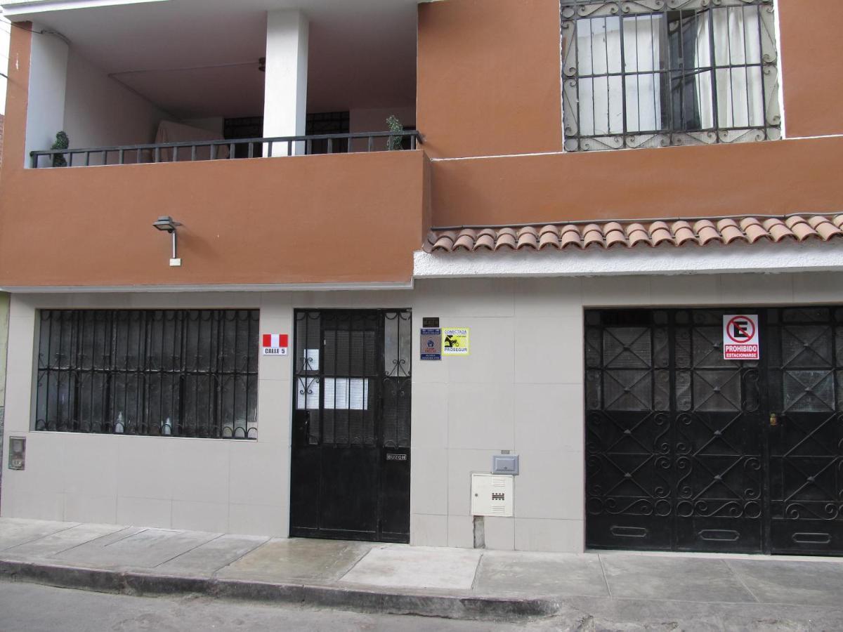 Calle 5 - Lima Airport Callao Exterior photo
